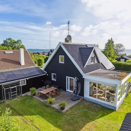 Fentje - 200m From The Sea By Interhome Feriehus