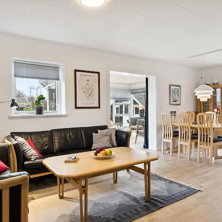 Fentje - 200m From The Sea By Interhome Feriehus