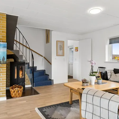 Fentje - 200m From The Sea By Interhome